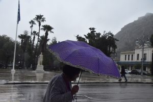 Καιρός: «Καμπανάκι» Κολυδά για μεγάλα ύψη βροχής – Ποιες είναι οι περιοχές που θα σημειωθούν