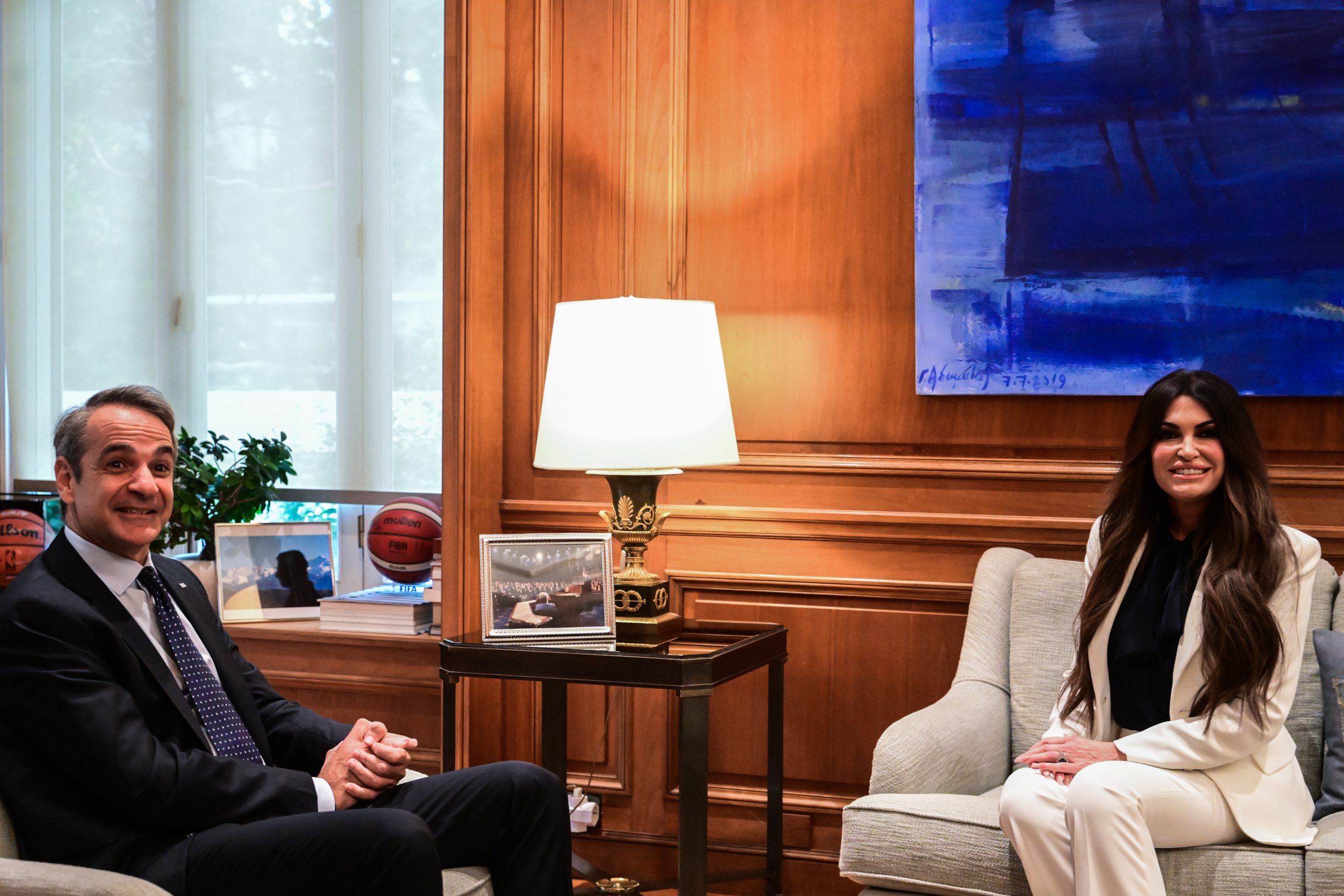 &Mu;&alpha;&xi;ί&mu;&omicron;&upsilon;: &Sigma;&epsilon; &epsilon;&xi;έ&lambda;&iota;&xi;&eta; &eta; &sigma;&upsilon;&nu;ά&nu;&tau;&eta;&sigma;&eta; &Mu;&eta;&tau;&sigma;&omicron;&tau;ά&kappa;&eta; &mu;&epsilon; &Gamma;&kappa;ί&lambda;&phi;&omicron;ϊ&lambda;