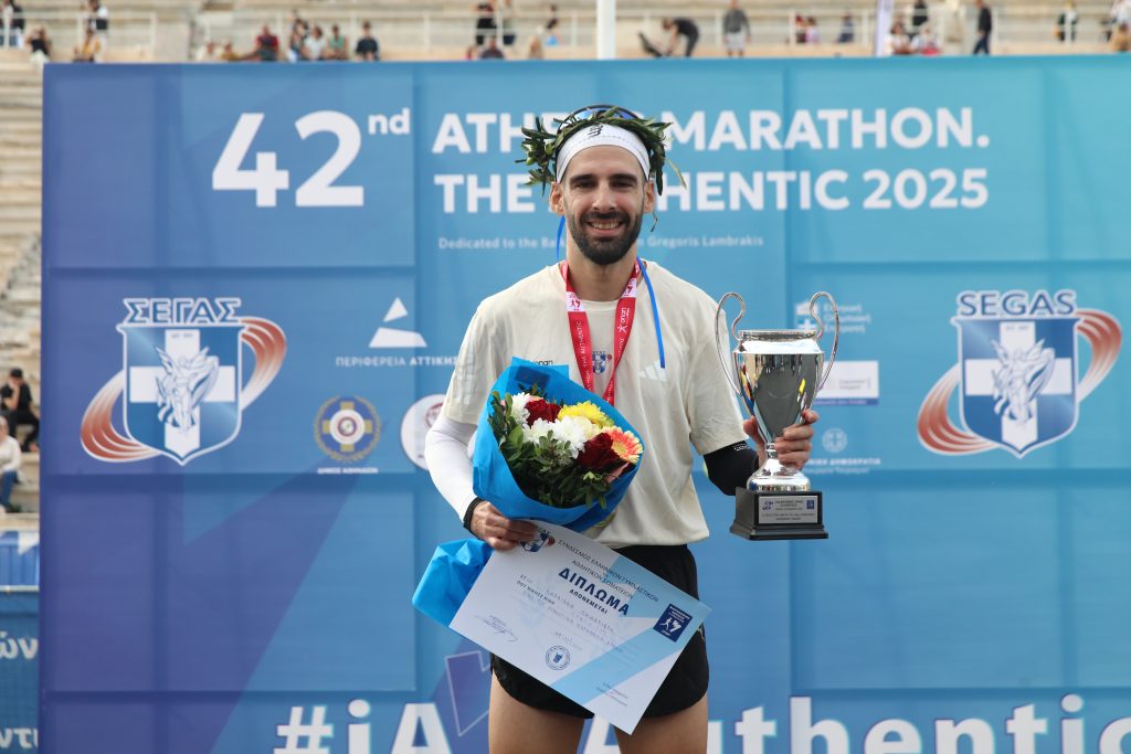 Συγκλονίζει ο Παναγιώτης Καραΐσκος: «Η μητέρα μου μού έσωσε τη ζωή από υπερβολική δόση»