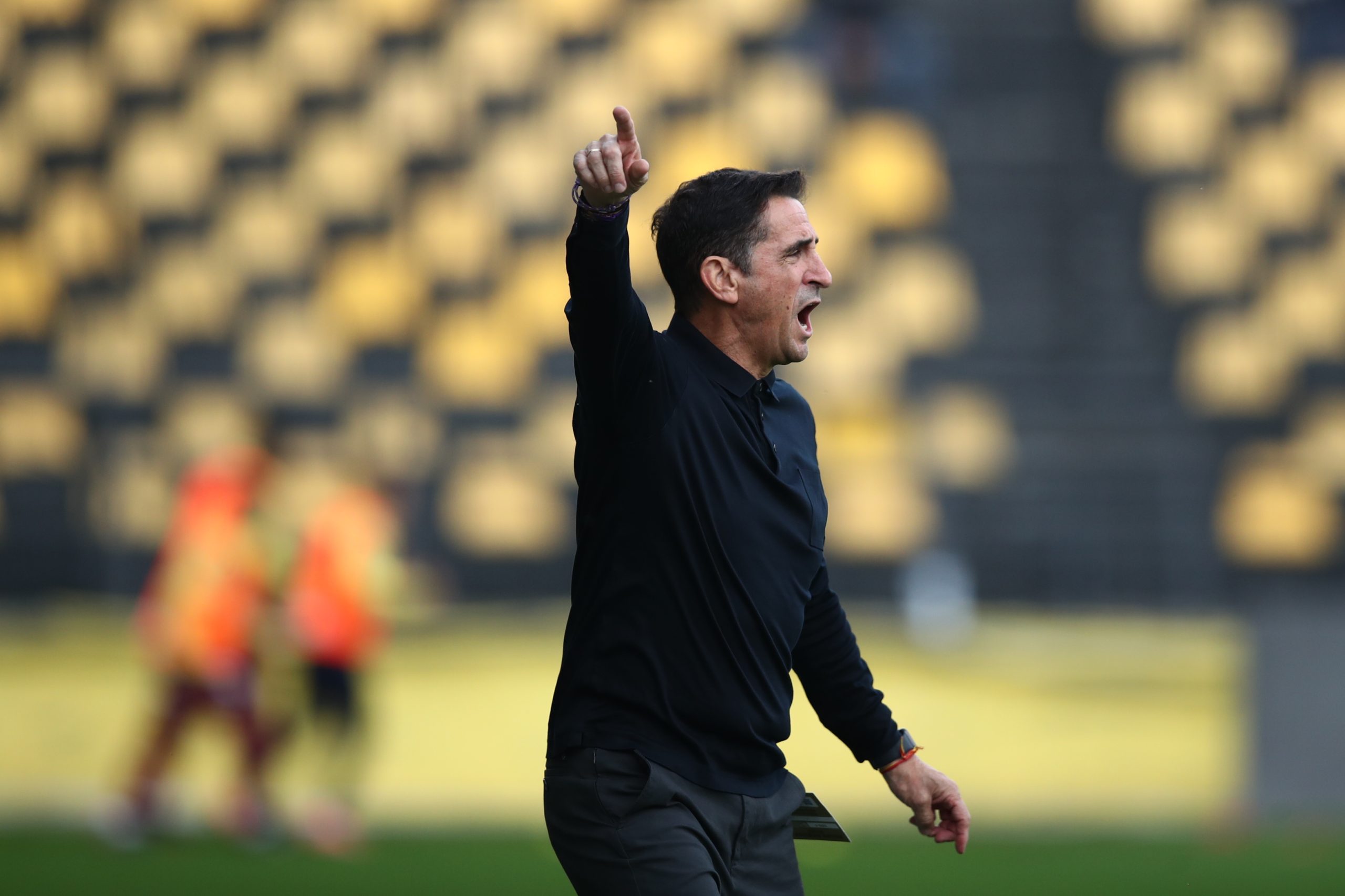 &Chi;&iota;&mu;έ&nu;&epsilon;&theta;: &laquo;&Delta;&epsilon;&nu; &epsilon;ί&mu;&alpha;&sigma;&tau;&epsilon; &epsilon;&upsilon;&chi;&alpha;&rho;&iota;&sigma;&tau;&eta;&mu;έ&nu;&omicron;&iota;, &pi;&rho;έ&pi;&epsilon;&iota; &nu;&alpha; &tau;&epsilon;&lambda;&epsilon;&iota;ώ&sigma;&epsilon;&iota; &alpha;&upsilon;&tau;ό &tau;&omicron; &sigma;&epsilon;&rho;ί&raquo;