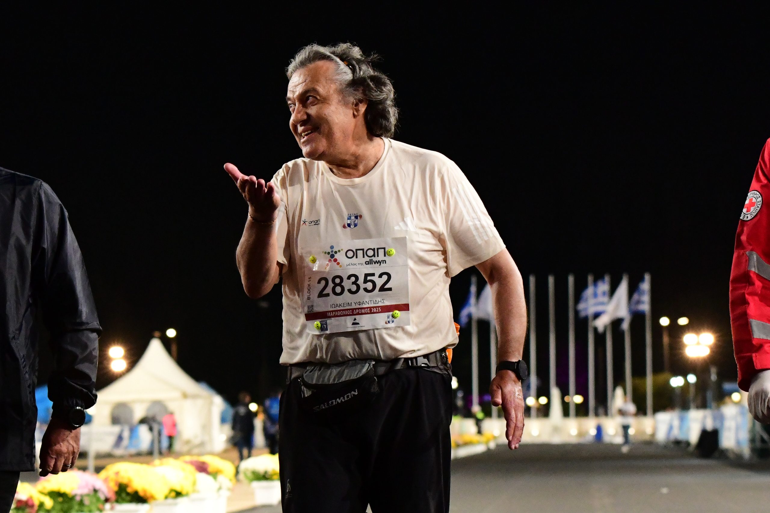 &Alpha;&upsilon;&theta;&epsilon;&nu;&tau;&iota;&kappa;ό&sigmaf; &Mu;&alpha;&rho;&alpha;&theta;ώ&nu;&iota;&omicron;&sigmaf; &Alpha;&theta;ή&nu;&alpha;&sigmaf;: &Sigma;&upsilon;&gamma;&kappa;ί&nu;&eta;&sigma;&eta; &gamma;&iota;&alpha; &tau;&omicron;&nu; &tau;&epsilon;&lambda;&epsilon;&upsilon;&tau;&alpha;ί&omicron; &delta;&rho;&omicron;&mu;έ&alpha; - &laquo;&Kappa;ά&theta;&epsilon; &tau;&epsilon;&rho;&mu;&alpha;&tau;&iota;&sigma;&mu;ό&sigmaf; &epsilon;ί&nu;&alpha;&iota; &mu;&iota;&alpha; &nu;ί&kappa;&eta;&raquo;