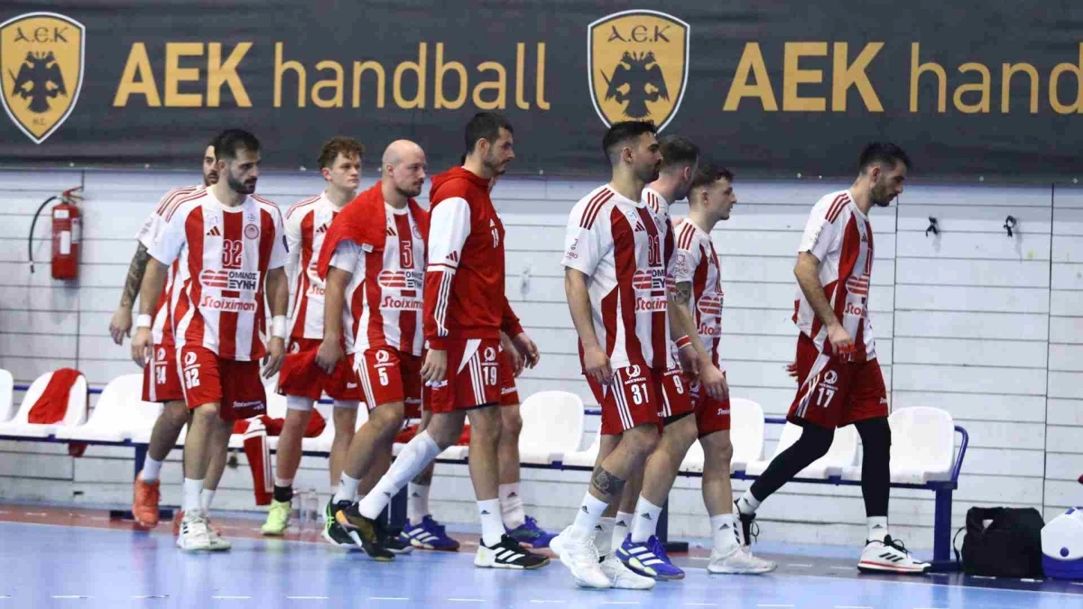 &Omicron;&iota; &pi;&alpha;ί&kappa;&tau;&epsilon;&sigmaf; &tau;&omicron;&upsilon; &Omicron;&lambda;&upsilon;&mu;&pi;&iota;&alpha;&kappa;&omicron;ύ &alpha;&pi;&omicron;&chi;ώ&rho;&eta;&sigma;&alpha;&nu; &sigma;&tau;&alpha; &alpha;&pi;&omicron;&delta;&upsilon;&tau;ή&rho;&iota;&alpha; &sigma;&tau;&omicron; &nu;&tau;έ&rho;&mu;&pi;&iota; &mu;&epsilon; &tau;&eta;&nu; &Alpha;&Epsilon;&Kappa;