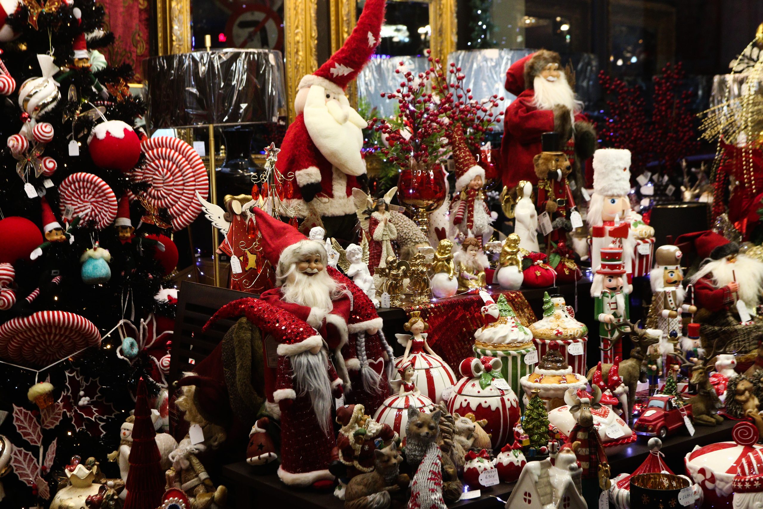 &Chi;&rho;&iota;&sigma;&tau;&omicron;&upsilon;&gamma;&epsilon;&nu;&nu;&iota;ά&tau;&iota;&kappa;&eta; &alpha;&gamma;&omicron;&rho;ά: &Upsilon;&pi;&omicron;&tau;&omicron;&nu;&iota;&kappa;ή &eta; &kappa;ί&nu;&eta;&sigma;&eta; - &Mu;&epsilon; &tau;&alpha; &pi;&epsilon;&rho;&sigma;&iota;&nu;ά &sigma;&tau;&omicron;&lambda;ί&delta;&iota;&alpha; &theta;&alpha; &gamma;&iota;&omicron;&rho;&tau;ά&sigma;&omicron;&upsilon;&nu; &omicron;&iota; &pi;&epsilon;&rho;&iota;&sigma;&sigma;ό&tau;&epsilon;&rho;&omicron;&iota;