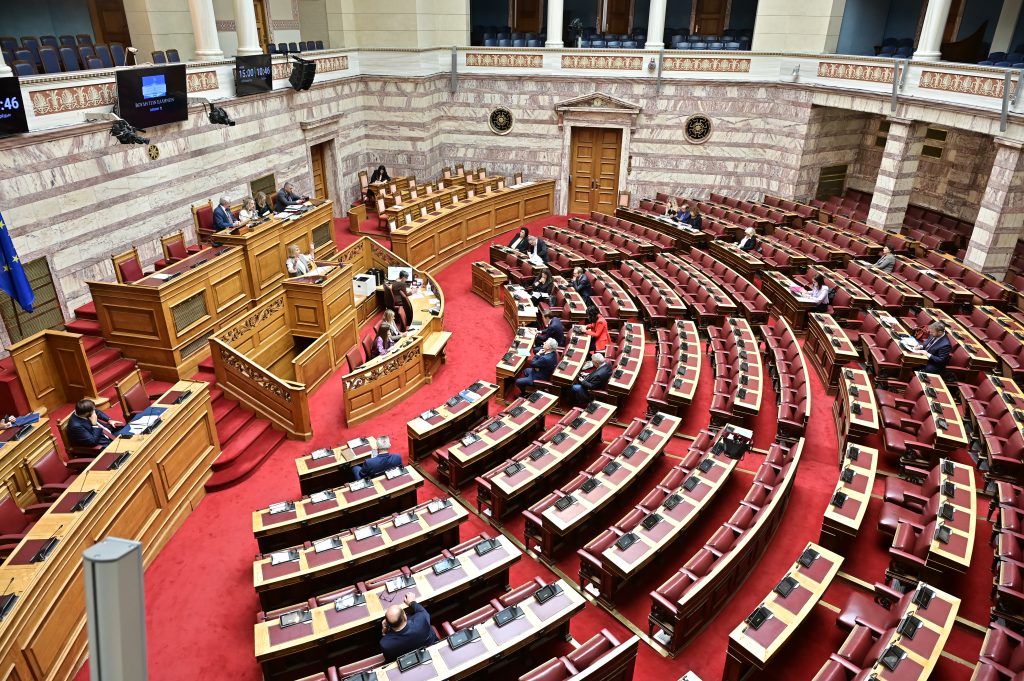 Βουλή: Κατατέθηκε ο προϋπολογισμός για το 2026 – «Ρεαλιστικός, κοινωνικός και αναπτυξιακός» δήλωσε ο Κυρ. Πιερρακάκης