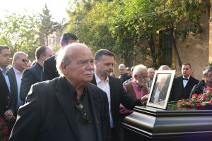 N. Βούτσης για Αλ. Φλαμπουράρη: Πορεύτηκες με το όραμα του σοσιαλισμού με ανθρώπινο πρόσωπο