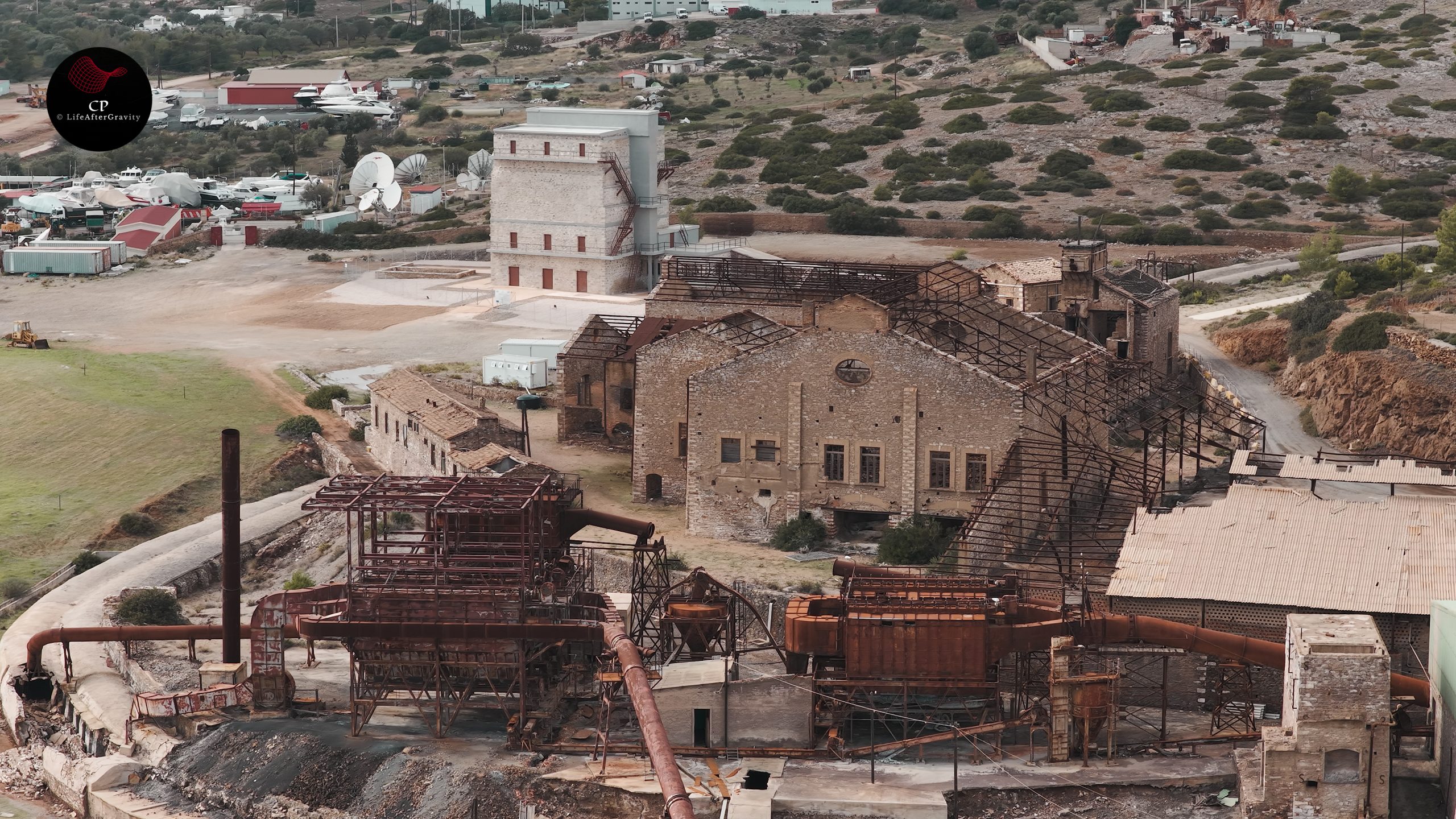 &Tau;&omicron; &laquo;&Tau;&sigma;&epsilon;&rho;&nu;ό&mu;&pi;&iota;&lambda; &tau;&omicron;&upsilon; &Lambda;&alpha;&upsilon;&rho;ί&omicron;&upsilon;&raquo;: &Tau;&omicron; &kappa;&tau;ί&rho;&iota;&omicron; &pi;&omicron;&upsilon; &kappa;&alpha;&theta;ά&rho;&iota;&sigma;&epsilon; &mu;&epsilon;&tau;ά &alpha;&pi;ό έ&nu;&alpha;&nu; &alpha;&iota;ώ&nu;&alpha; &rho;ύ&pi;&alpha;&nu;&sigma;&eta;&sigmaf; - &Epsilon;&nu;&tau;&upsilon;&pi;&omega;&sigma;&iota;&alpha;&kappa;ό &beta;ί&nu;&tau;&omicron; drone