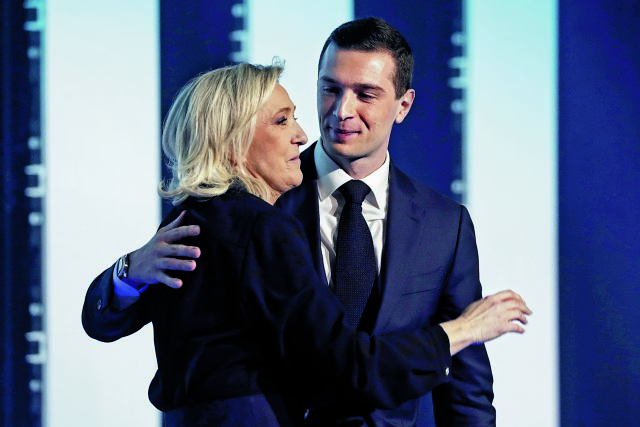 Γαλλία: Δημοσκόπηση δείχνει φαβορί την ακροδεξιά του Ζορντάν Μπαρντελά για τις προεδρικές εκλογές 2027