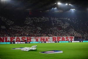 «Ηφαίστειο» το Καραϊσκάκη και φανταστικό κορεό από τους οπαδούς του Ολυμπιακού (vid)