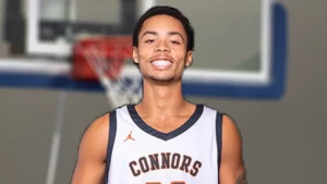 Σοκ στις ΗΠΑ: 20χρονος μπασκετμπολίστας πέθανε μετά από χτύπημα σε αγώνα