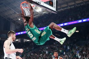 Παναθηναϊκός: Με μυθικό τρίτο δεκάλεπτο ισοπέδωσε την Παρτιζάν με 91-69