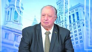 «Ο Τραμπ έχει “φουλ” – Ο Μαμντάνι δεν έχει χαρτιά»