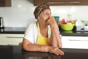 Ελένη Σαπουρμά: «Εβγαινες για ξύλα και έλεγες “τώρα θα πεθάνω”»