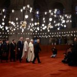 Το τέμενος Σουλταναχμέτ και τη Συριακή Ορθόδοξη Εκκλησία επισκέφθηκε ο Πάπας – Το μεσημέρι στο Οικουμενικό Πατριαρχείο