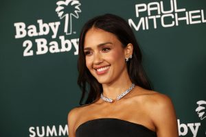 Η Τζέσικα Άλμπα και ο Ντάνι Ραμίρεζ επιβεβαίωσαν τη σχέση τους – Εμφανίστηκαν μαζί για πρώτη φορά σε εκδήλωση στο Λος Άντζελες