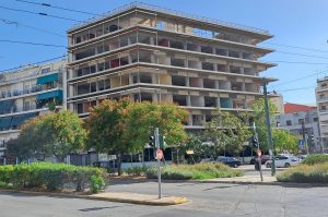 «Συν-κατοικώντας τα Κενά»: Μια καινοτόμος αρχιτεκτονική πρόταση για κτίριο του Παντείου Πανεπιστημίου