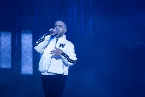 Ο ΛΕΞ, μία σκηνή και πάνω από 45.000 στα «πόδια» του – Το Καυτανζόγλειο «πήρε φωτιά» (video)