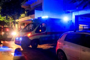 Καρδίτσα: Αγρια συμπλοκή 10 ατόμων με μαχαίρια – Διακομίστηκαν τρεις σε Κέντρα Υγείας