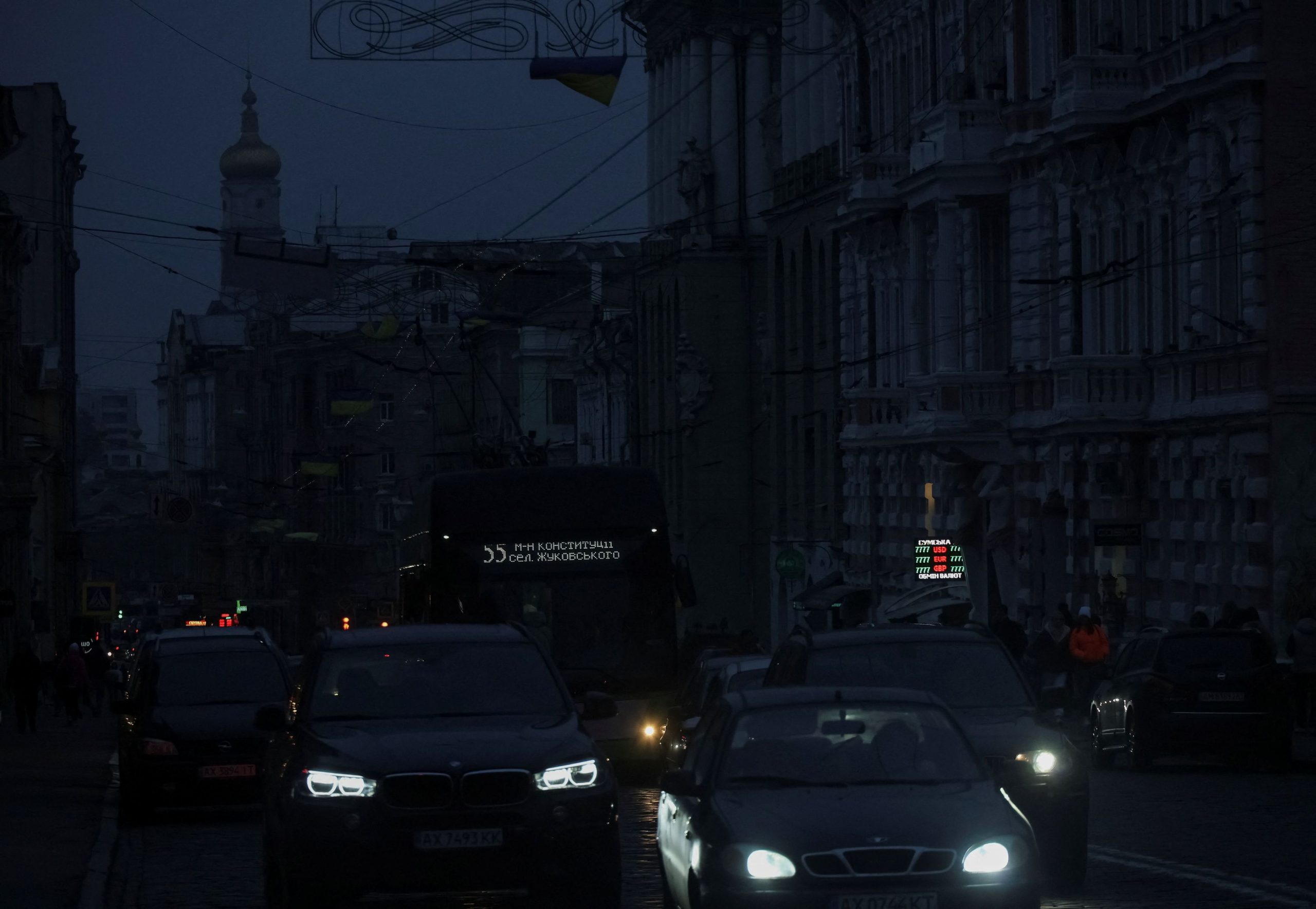 Ουκρανία: Περιορισμοί στην κατανάλωση ηλεκτρικού ρεύματος μετά τις ρωσικές επιθέσεις