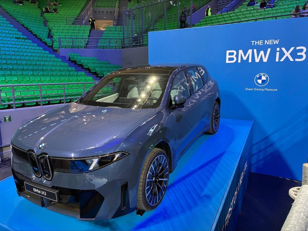 Ελληνική Πρεμιέρα για τη νέα BMW iX3