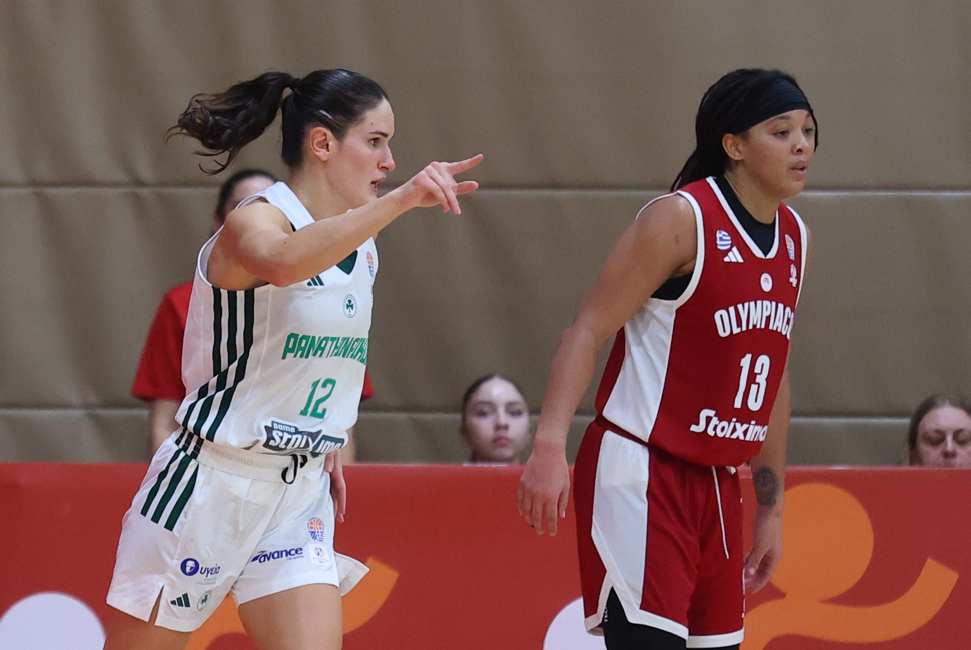 &Omicron;&lambda;&upsilon;&mu;&pi;&iota;&alpha;&kappa;ό&sigmaf; &ndash; &Pi;&alpha;&nu;&alpha;&theta;&eta;&nu;&alpha;ϊ&kappa;ό&sigmaf; 88-97: &Omicron;&iota; &laquo;&pi;&rho;ά&sigma;&iota;&nu;&epsilon;&sigmaf;&raquo; &pi;ή&rho;&alpha;&nu; &tau;&omicron; &laquo;&alpha;&iota;ώ&nu;&iota;&omicron;&raquo; &nu;&tau;έ&rho;&mu;&pi;&iota;