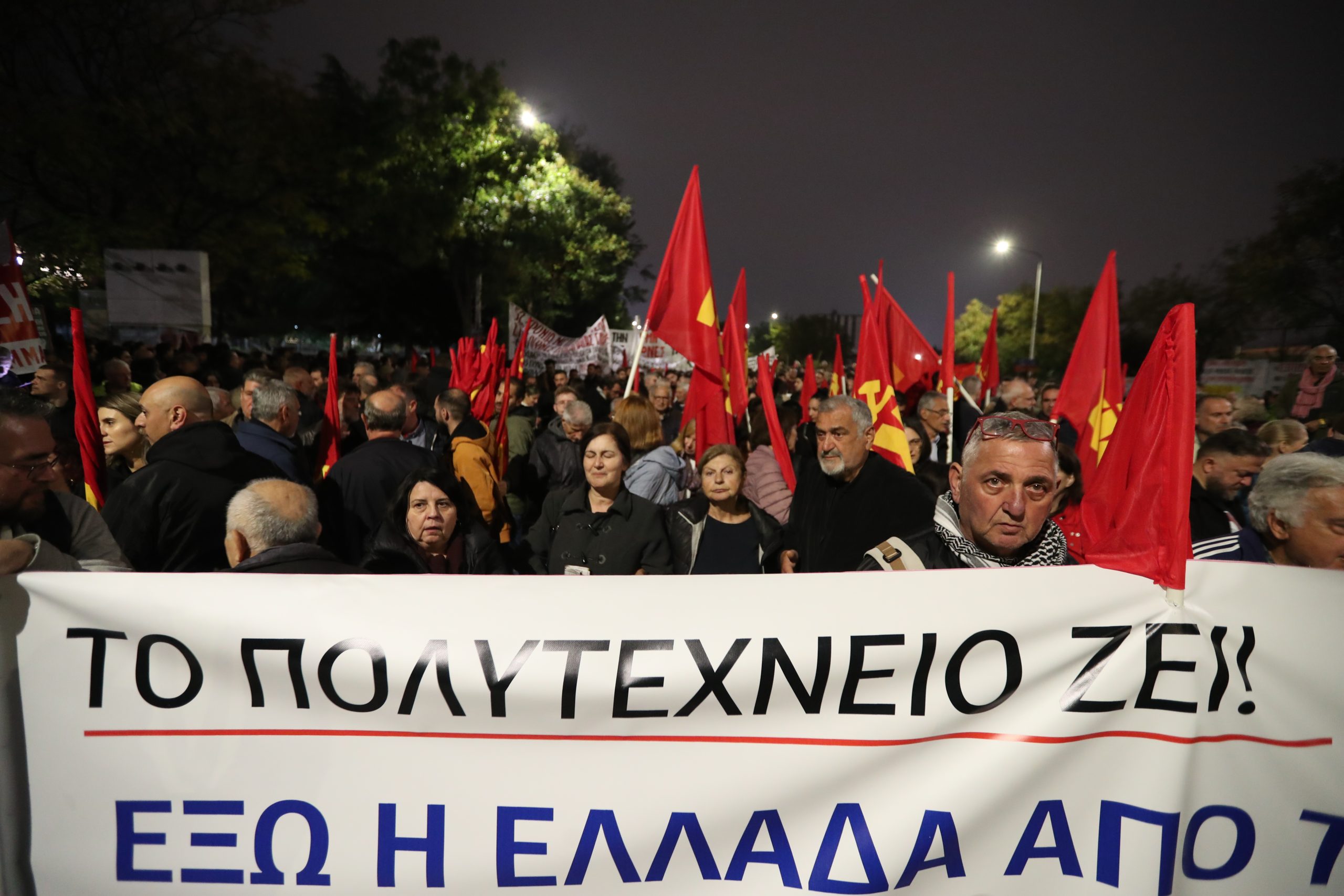 &Theta;&epsilon;&sigma;&sigma;&alpha;&lambda;&omicron;&nu;ί&kappa;&eta;: &Sigma;&epsilon; &epsilon;&xi;έ&lambda;&iota;&xi;&eta; &eta; &pi;&omicron;&rho;&epsilon;ί&alpha; &gamma;&iota;&alpha; &tau;&eta;&nu; &epsilon;&pi;έ&tau;&epsilon;&iota;&omicron; &tau;&omicron;&upsilon; &Pi;&omicron;&lambda;&upsilon;&tau;&epsilon;&chi;&nu;&epsilon;ί&omicron;&upsilon;