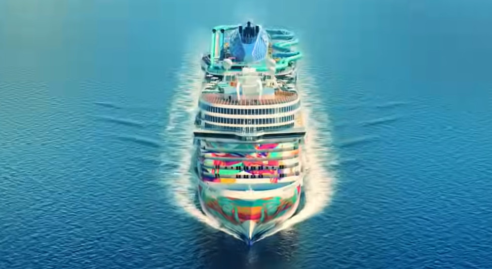 Διάσωση 63 ατόμων στο Ιόνιο από κρουαζιερόπλοιο της Norwegian Cruise Line – Ακύρωσε στάση στη Σαντορίνη