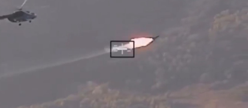 Ουκρανία: Βίντεο δείχνει ουκρανικό Mi-8 να καταρρίπτει ρωσικό drone καμικάζι