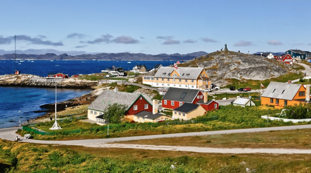 Φόβος στην Γροιλανδία από τις επιδιώξεις Τραμπ – Νέος νόμος περιορίζει την απόκτηση ακίνητης περιουσίας από αλλοδαπούς