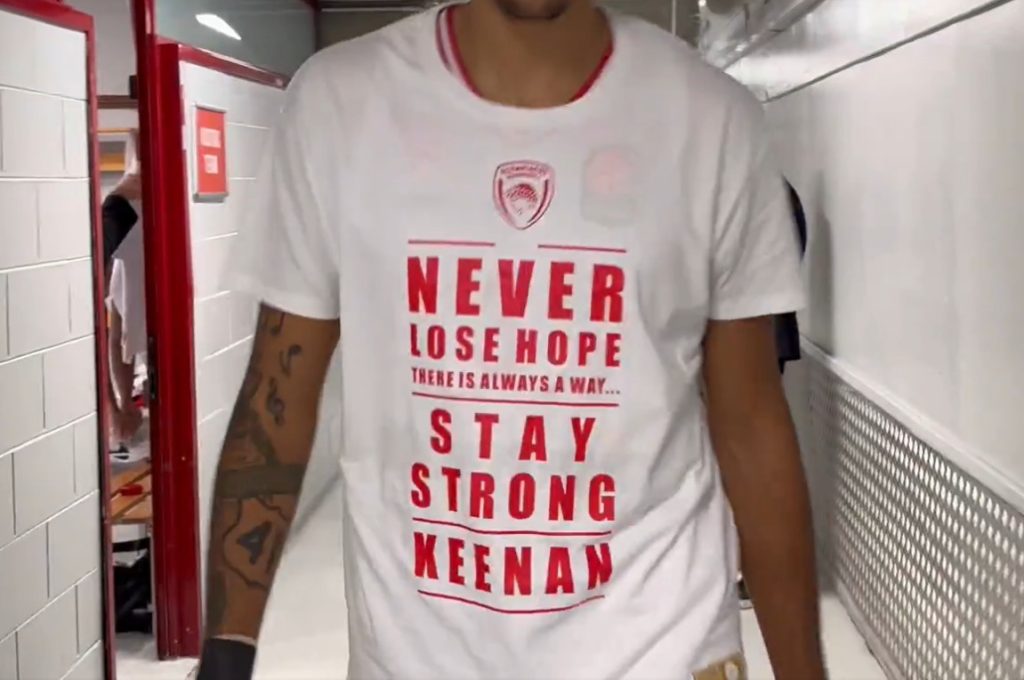 Ολυμπιακός: Το ξεχωριστό μήνυμα των παικτών στον Κίναν Έβανς πριν τον αγώνα με την Αρμάνι