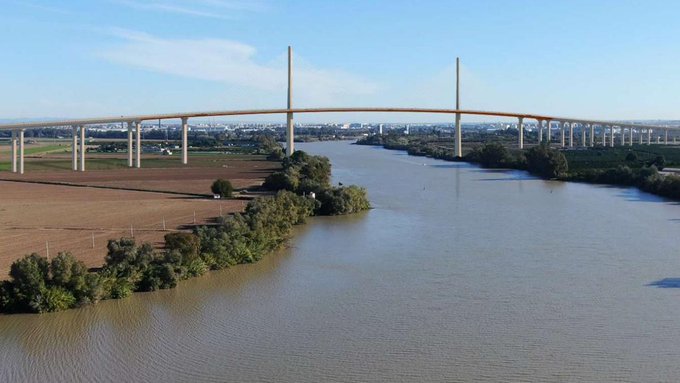 Ισπανία: Ετοιμάζει την πιο ψηλή γέφυρα της Ευρώπης – Το έργο-ρεκόρ της Σεβίλλης που αλλάζει τα όρια της μηχανικής