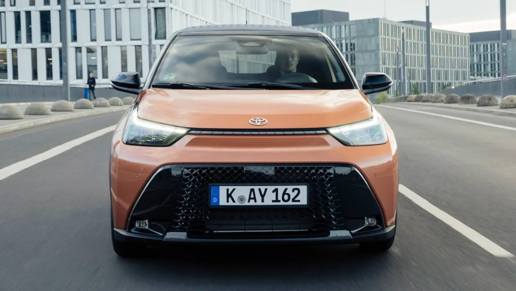 Tο νέο Aygo X της Toyota με την Hybrid Electric τεχνολογία