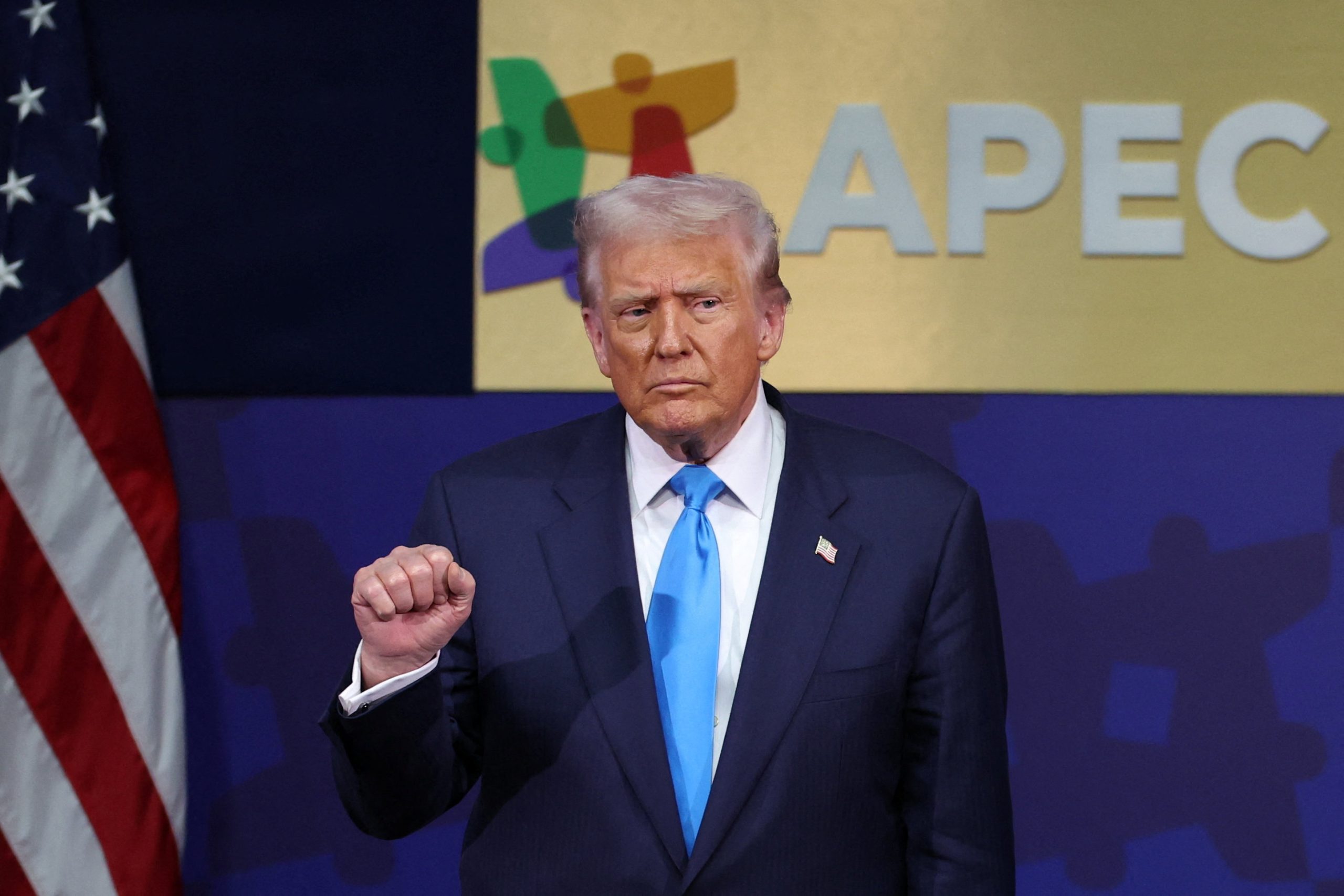 Τραμπ: Χωρίς δασμούς, η αμερικανική οικονομία θα υποστεί ανυπολόγιστη ζημιά