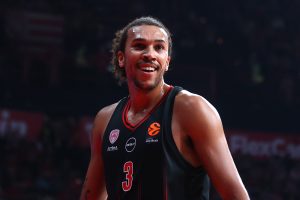 Ολυμπιακός: Εκπλήξεις και ροτέισον από τον Γιώργο Μπαρτζώκα