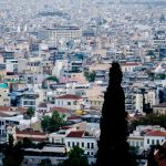 Νέο κύμα πλειστηριασμών για χρέη στο Δημόσιο – Στο «σφυρί» 40 ακίνητα οφειλετών της εφορίας