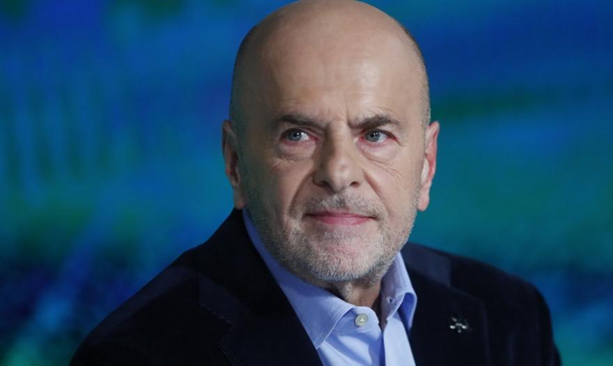 O Γιάννης Αλαφούζος, o σκιώδης στόλος μεταφοράς ρωσικού πετρελαίου και η ασάφεια της Κομισιόν