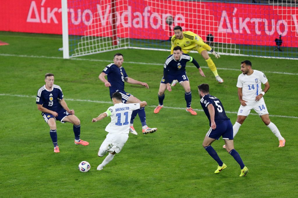 Ελλάδα – Σκωτία 1-0: Ο Μπακασέτας βάζει μπροστά την Εθνική (vid)