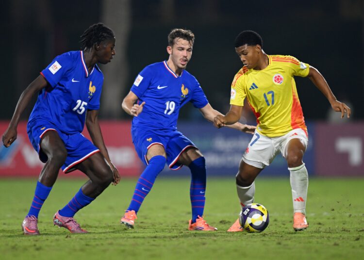 Ο κακός χαμός στον αγώνα Κολομβία-Γαλλία για το Παγκόσμιο Κύπελλο Κ17 (vid)
