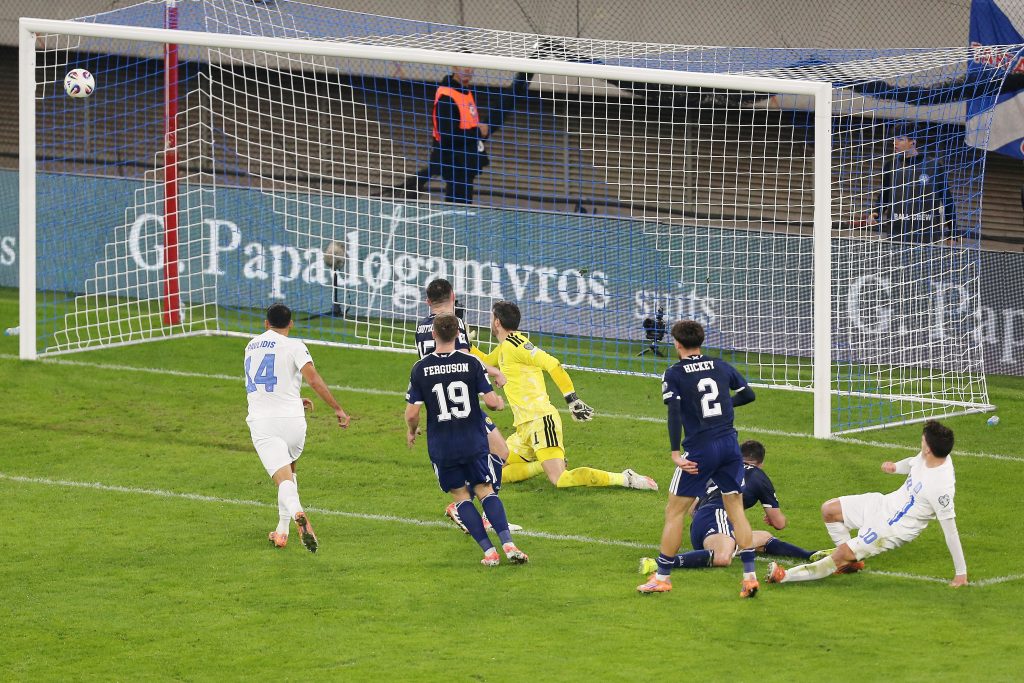 Εθνική Ελλάδος: Συνεχόμενες ευκαιρίες μπροστά από την εστία του Γκόρντον (vids)