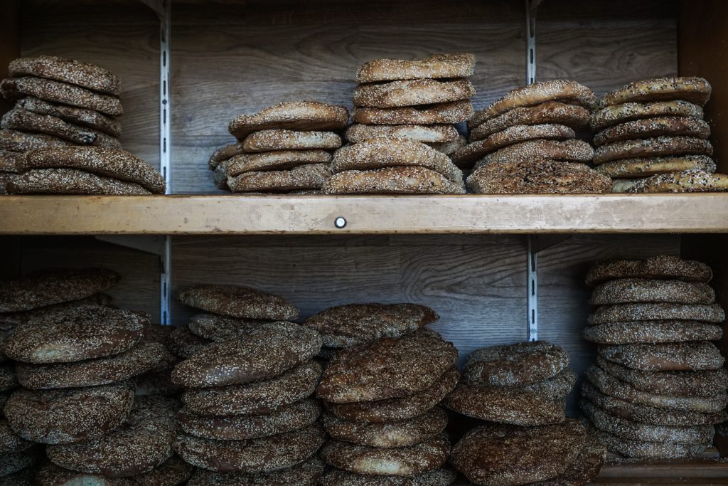 Λάρισα: Τραγικό δυστύχημα με νεκρή 49χρονη σε φούρνο – Εγκλωβίστηκε σε μηχάνημα