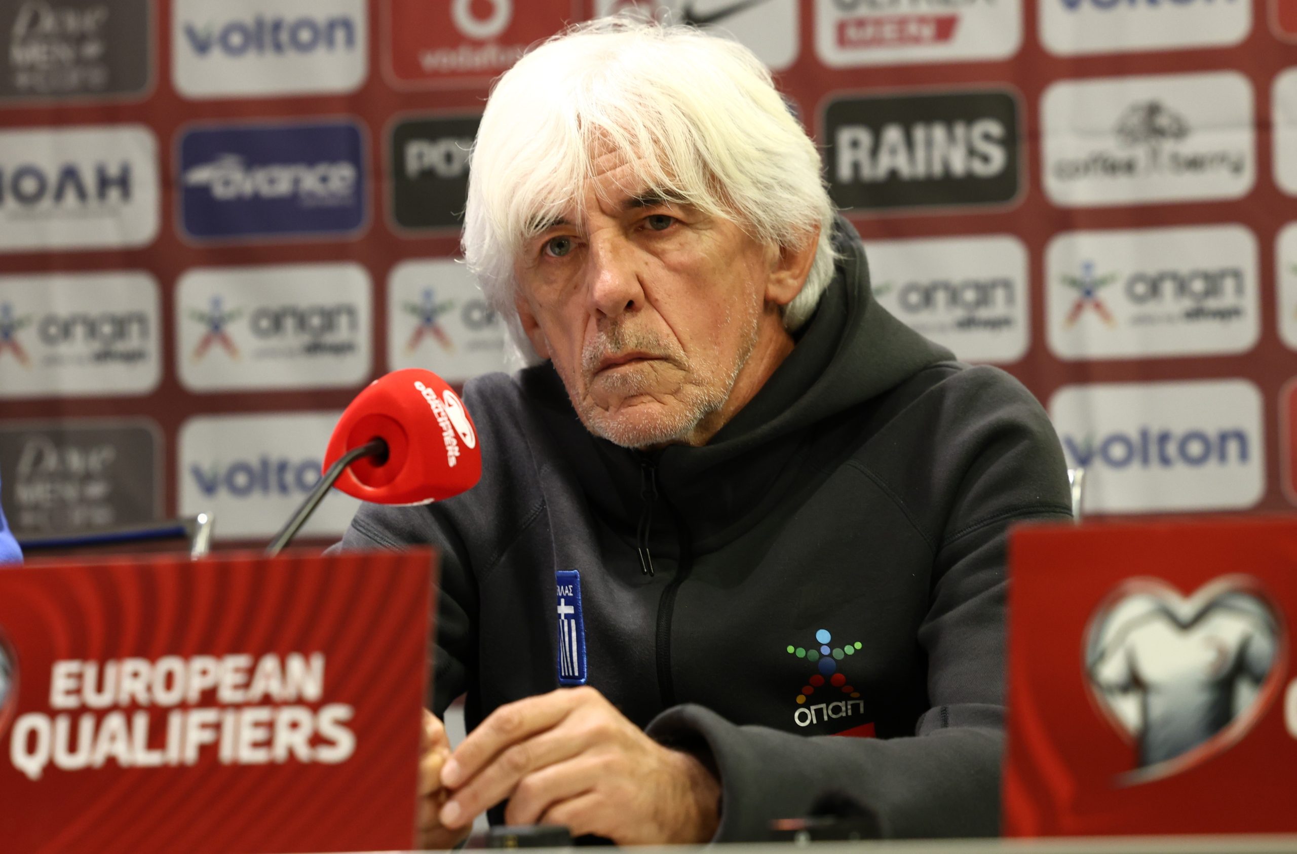 &Gamma;&iota;&omicron;&beta;ά&nu;&omicron;&beta;&iota;&tau;&sigmaf;: &laquo;&Tau;&alpha; &lambda;ά&theta;&eta; έ&phi;&epsilon;&rho;&alpha;&nu; &tau;&omicron;&nu; &alpha;&pi;&omicron;&kappa;&lambda;&epsilon;&iota;&sigma;&mu;ό - &Pi;&iota;&sigma;&tau;&epsilon;ύ&alpha;&mu;&epsilon; ό&tau;&iota; &mu;&pi;&omicron;&rho;&omicron;ύ&sigma;&alpha;&mu;&epsilon; &nu;&alpha; &pi;ά&mu;&epsilon; &sigma;&tau;&omicron; &Mu;&omicron;&upsilon;&nu;&tau;&iota;ά&lambda;&raquo;