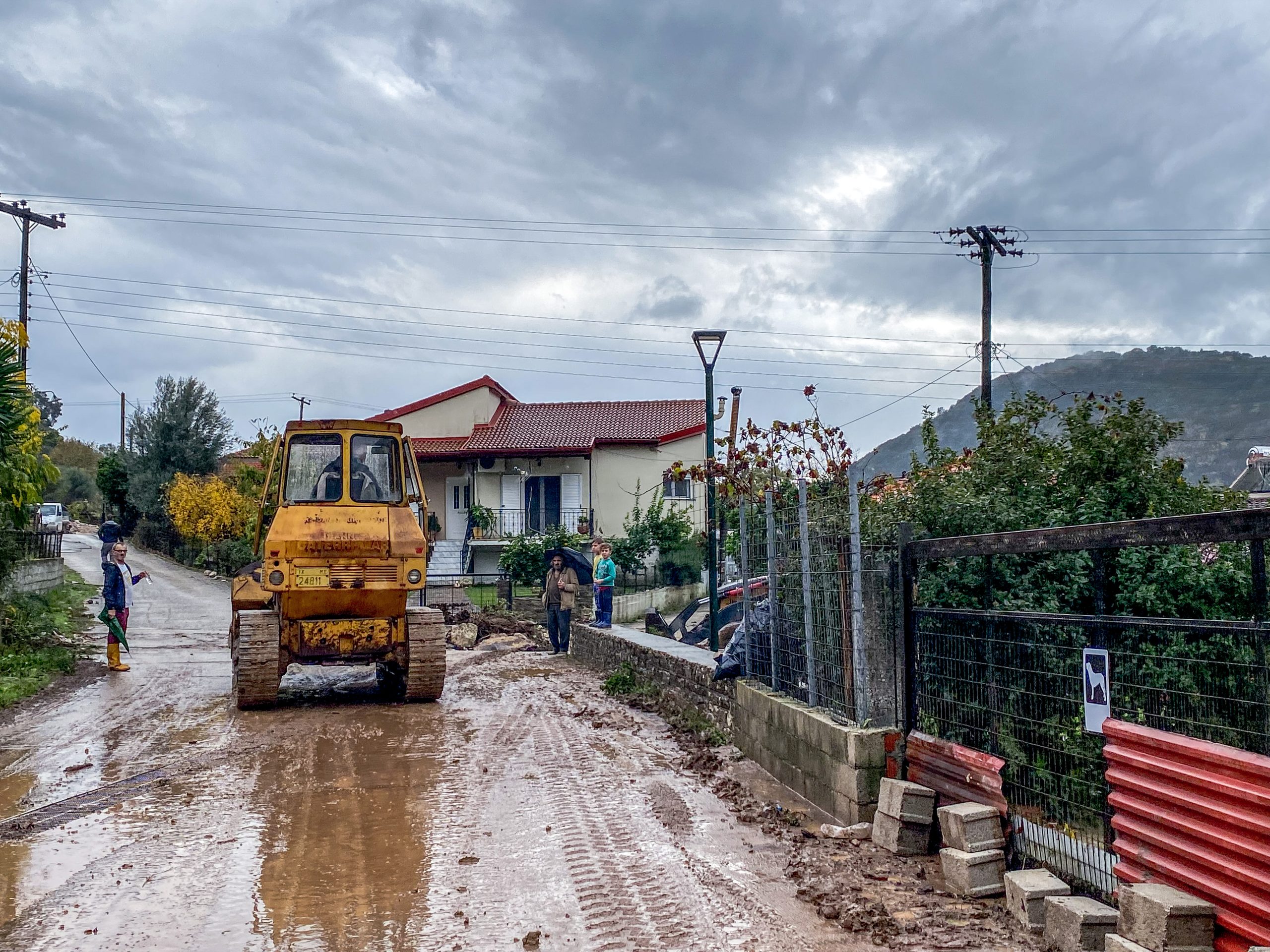Προβλήματα από την κακοκαιρία Adel στην περιφέρεια - Χαλαζόπτωση σάρωσε την Μονεμβασιά