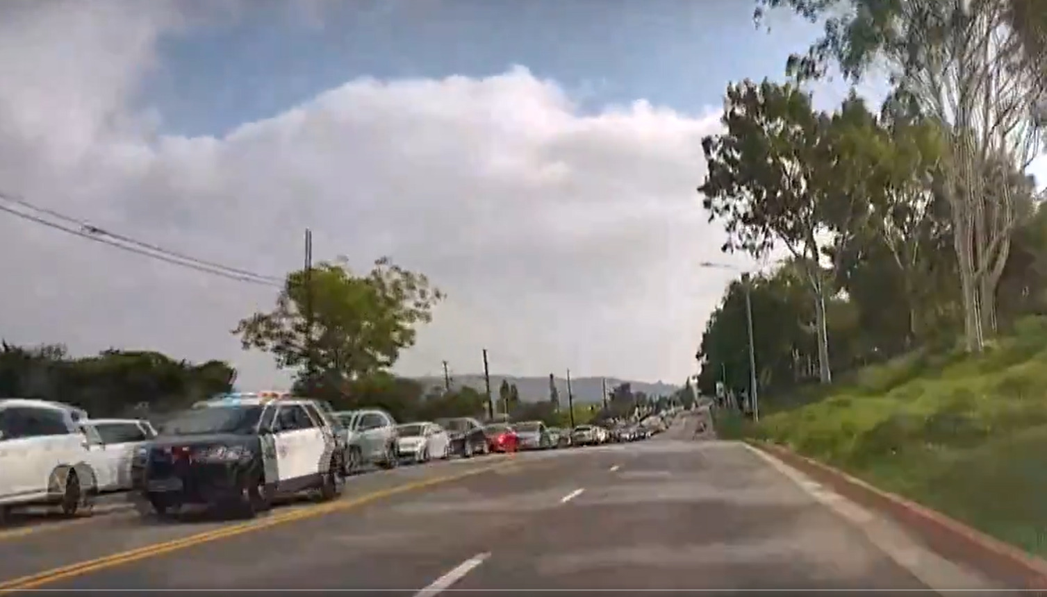 Καλιφόρνια: Χιλιάδες Αμερικανοί περιμένουν στις ουρές για δωρεάν τρόφιμα εξαιτίας του shutdown