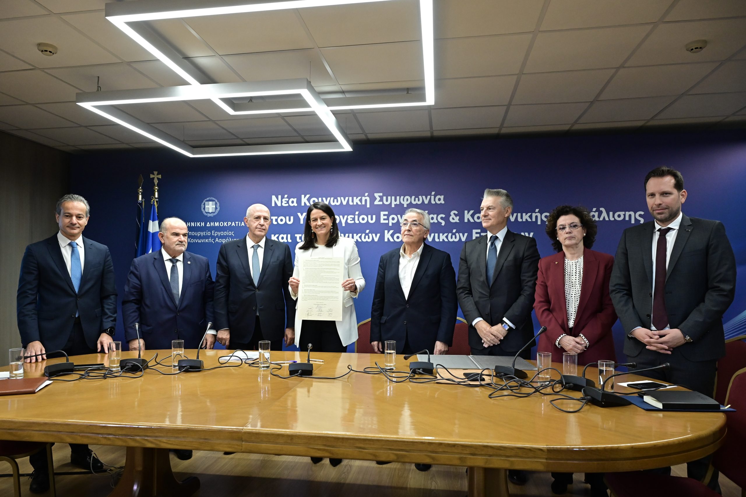 Η Νίκη Κεραμέως για την επαναφορά των συλλογικών συμβάσεων – «Ιστορική συμφωνία»