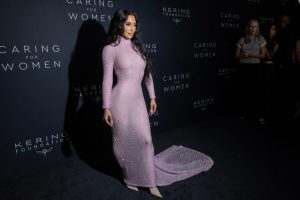 Κιμ Καρντάσιαν: Πρέπει να αποφεύγει το άγχος λόγω ανευρύσματος στον εγκέφαλο