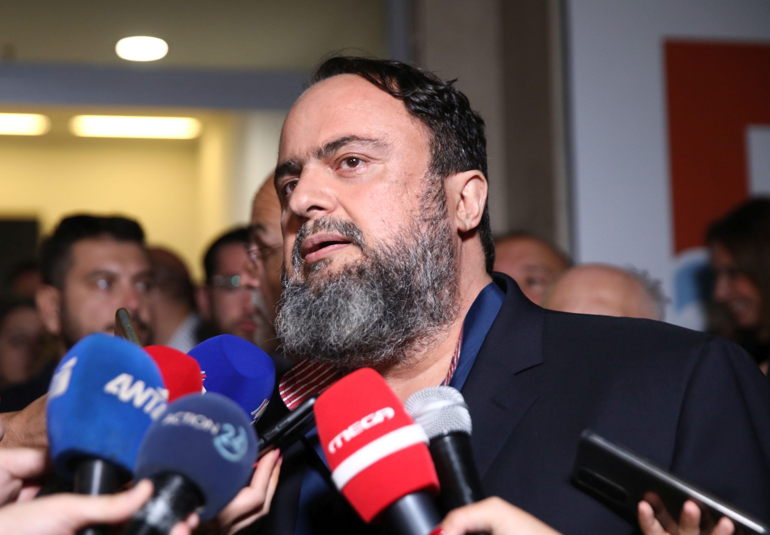 &Eta; &Nu;ό&tau;&iota;&gamma;&chi;&alpha;&mu; &Phi;ό&rho;&epsilon;&sigma;&tau; &sigma;&tau;&omicron; &pi;&lambda;&epsilon;&upsilon;&rho;ό &tau;&omega;&nu; &phi;&iota;&lambda;ά&theta;&lambda;&omega;&nu; &tau;&eta;&sigmaf; &mu;&epsilon;&tau;ά &tau;&eta; &mu;&alpha;&zeta;&iota;&kappa;ή &epsilon;&pi;ί&theta;&epsilon;&sigma;&eta; &sigma;&tau;&omicron; &tau;&rho;έ&nu;&omicron; - &Omicron; &Beta;. &Mu;&alpha;&rho;&iota;&nu;ά&kappa;&eta;&sigmaf; &kappa;&alpha;&lambda;ύ&pi;&tau;&epsilon;&iota; &tau;&alpha; έ&xi;&omicron;&delta;&alpha; &nu;&omicron;&sigma;&eta;&lambda;&epsilon;ί&alpha;&sigmaf;