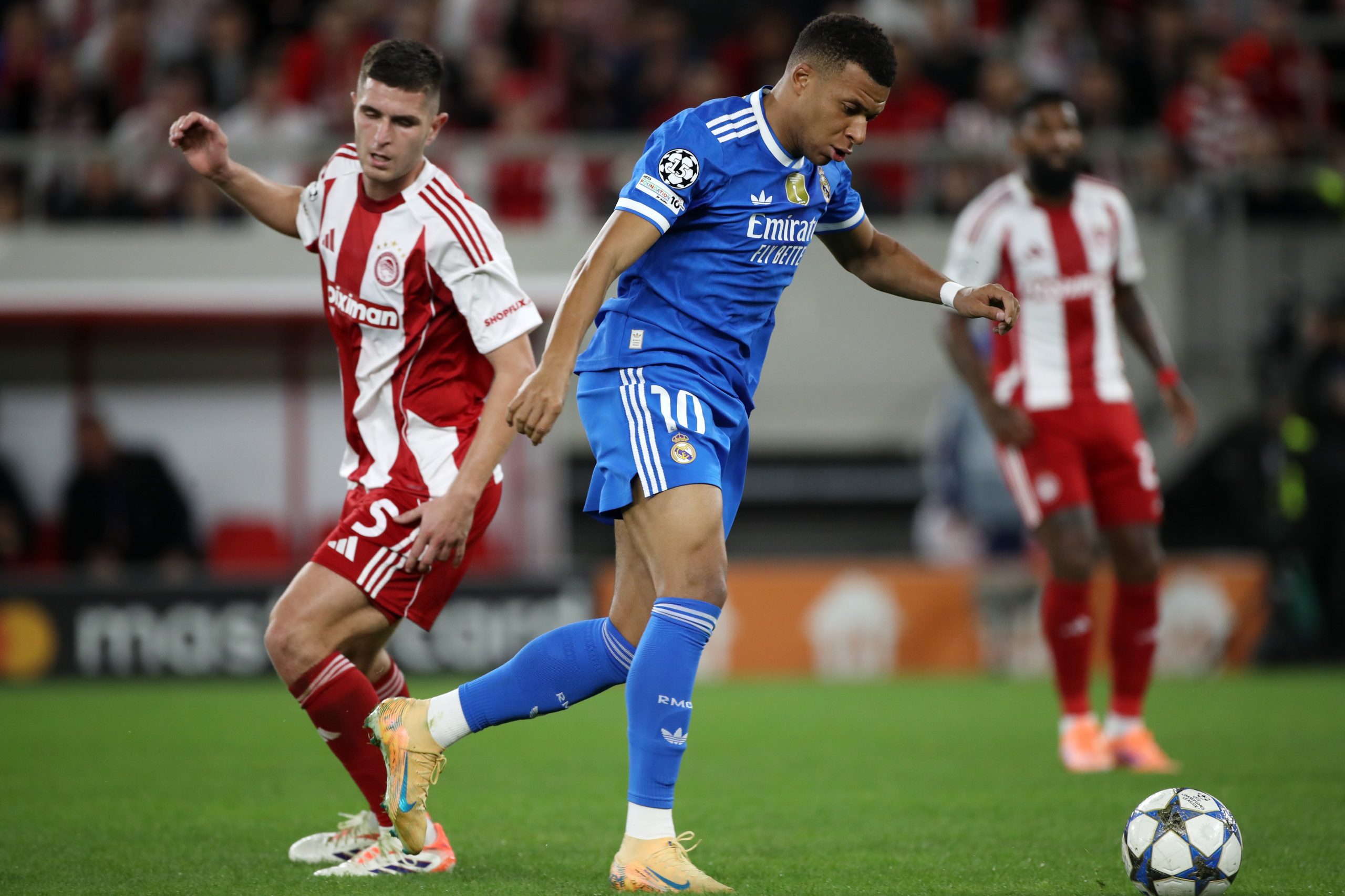 &Mu;&iota;&alpha; &iota;&sigma;&tau;&omicron;&rho;ί&alpha; &upsilon;&pi;έ&rho;&beta;&alpha;&sigma;&eta;&sigmaf; &kappa;&alpha;&iota; &theta;ά&rho;&rho;&omicron;&upsilon;&sigmaf;