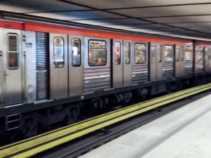 ΣΤΑΣΥ: Τροποποιήσεις δρομολογίων το Σάββατο στο Μετρό