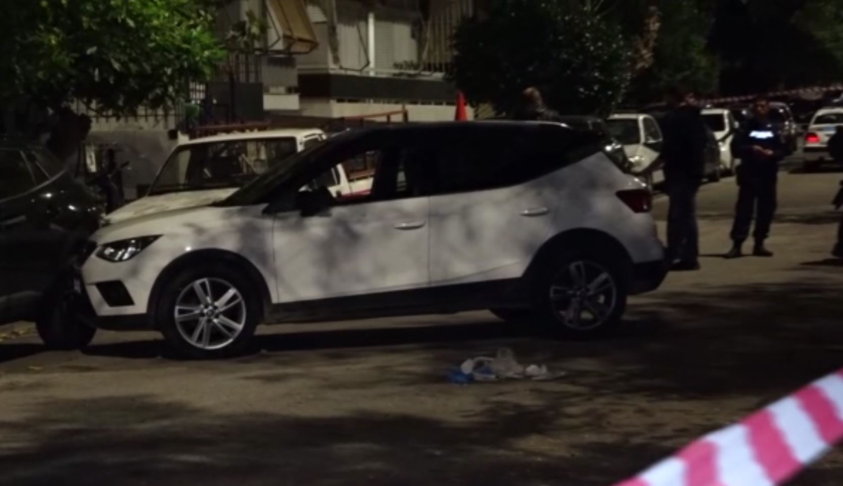 &Nu;έ&omicron;&sigmaf; &Kappa;ό&sigma;&mu;&omicron;&sigmaf;: &Theta;&rho;ί&lambda;&epsilon;&rho; &mu;&epsilon; &tau;&omicron;&nu; &nu;&epsilon;&kappa;&rho;ό &omicron;&delta;&eta;&gamma;ό - &Mu;&alpha;&rho;&tau;&upsilon;&rho;ί&epsilon;&sigmaf; &gamma;&iota;&alpha; &delta;&omicron;&lambda;&omicron;&phi;&omicron;&nu;&iota;&kappa;ή &epsilon;&pi;ί&theta;&epsilon;&sigma;&eta; - &Phi;ύ&lambda;&lambda;&omicron; &kappa;&alpha;&iota; &phi;&tau;&epsilon;&rho;ό &omicron;&iota; &kappa;ά&mu;&epsilon;&rho;&epsilon;&sigmaf; &alpha;&pi;ό &tau;&eta;&nu; &Alpha;&sigma;&tau;&upsilon;&nu;&omicron;&mu;ί&alpha;