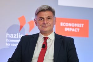 Ν. Φαραντούρης προς Κομισιόν: Προστατεύστε τους χριστιανούς σε Μ. Ανατολή και Νιγηρία