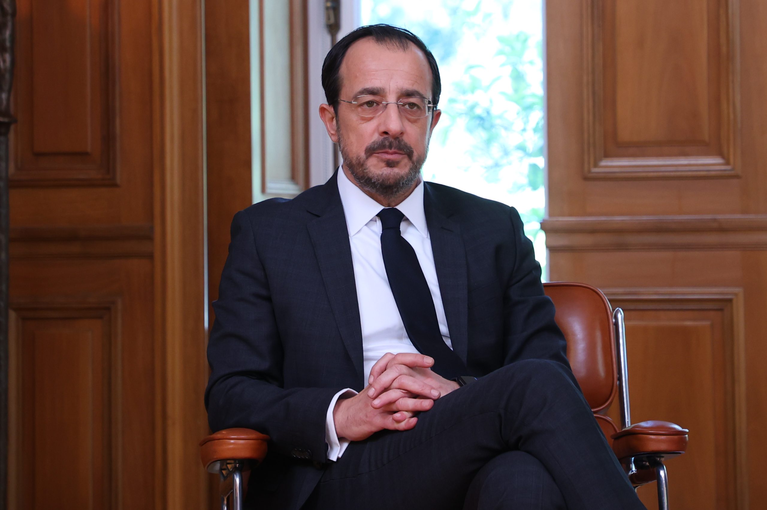 &Alpha;&pi;ά&nu;&tau;&eta;&sigma;&epsilon; &omicron; &Chi;&rho;&iota;&sigma;&tau;&omicron;&delta;&omicron;&upsilon;&lambda;ί&delta;&eta;&sigmaf; &sigma;&tau;&iota;&sigmaf; &delta;&eta;&lambda;ώ&sigma;&epsilon;&iota;&sigmaf; &Epsilon;&rho;&nu;&tau;&omicron;&gamma;ά&nu;: &Alpha;&nu; &theta;έ&lambda;&epsilon;&iota; &delta;&rho;ό&mu;&omicron; &pi;&rho;&omicron;&sigmaf; &tau;&eta;&nu; &Epsilon;&Epsilon;, &alpha;&sigmaf; &kappa;ά&nu;&epsilon;&iota; &beta;ή&mu;&alpha;&tau;&alpha; &sigma;&tau;&omicron; &Kappa;&upsilon;&pi;&rho;&iota;&alpha;&kappa;ό